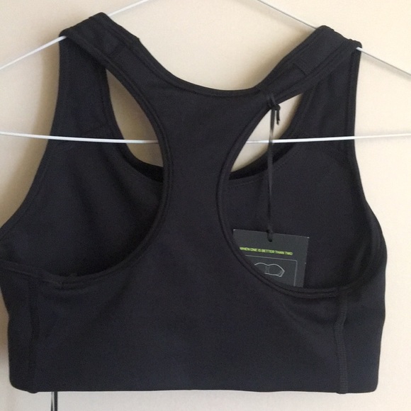 Nike Swoosh Training Bra ..**final clearance price ** - Picture 3 of 9